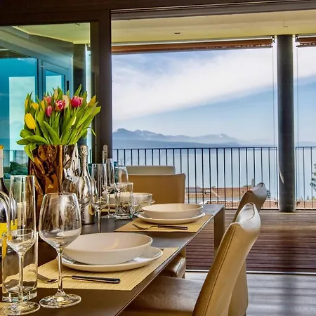 La Perle Du In By Guestlee Lutry